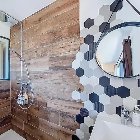 Villa Munticella By Interhome